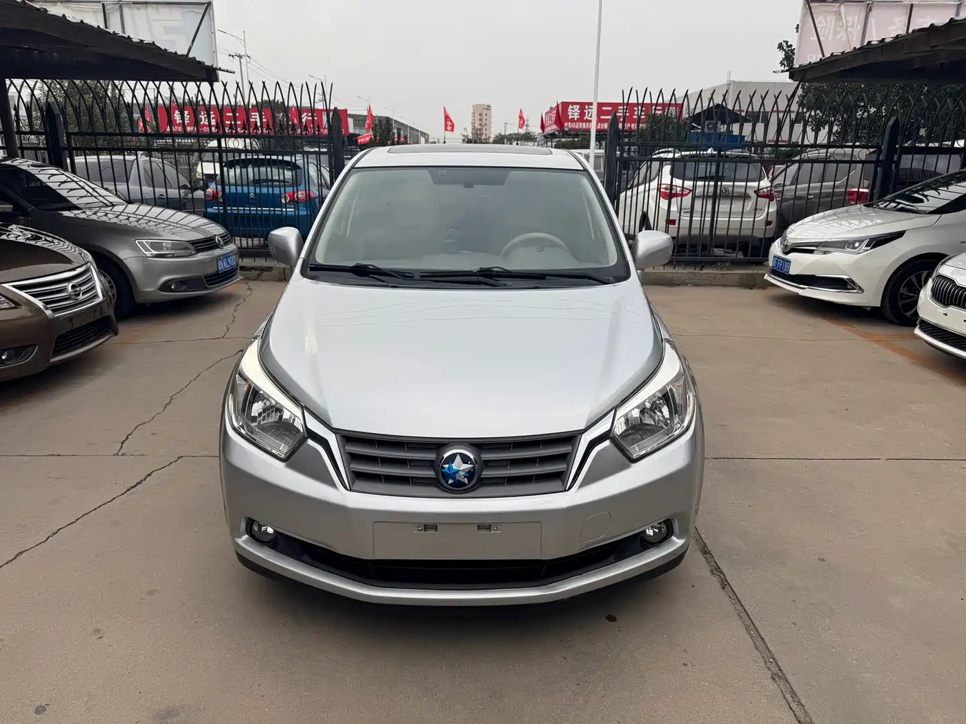 Venucia D50 2013 2013 1.6L Auto Luxury