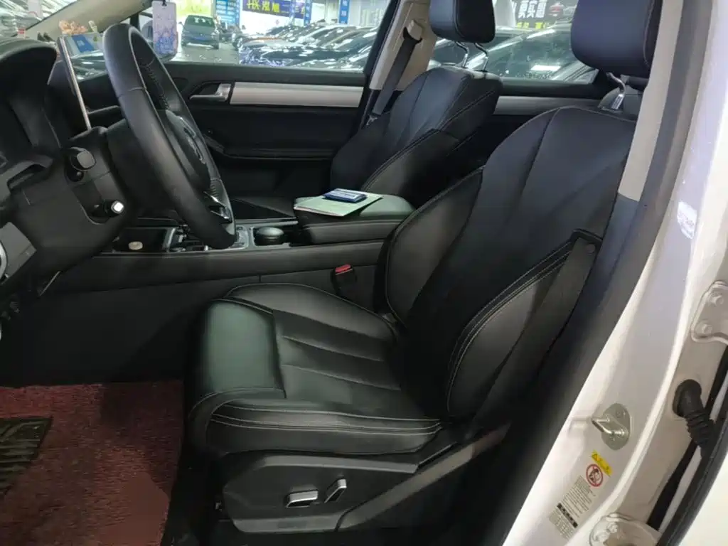 BYD Tang 2020 2019 2.0T Automatic Smart Connect Honor 7-seater China VI