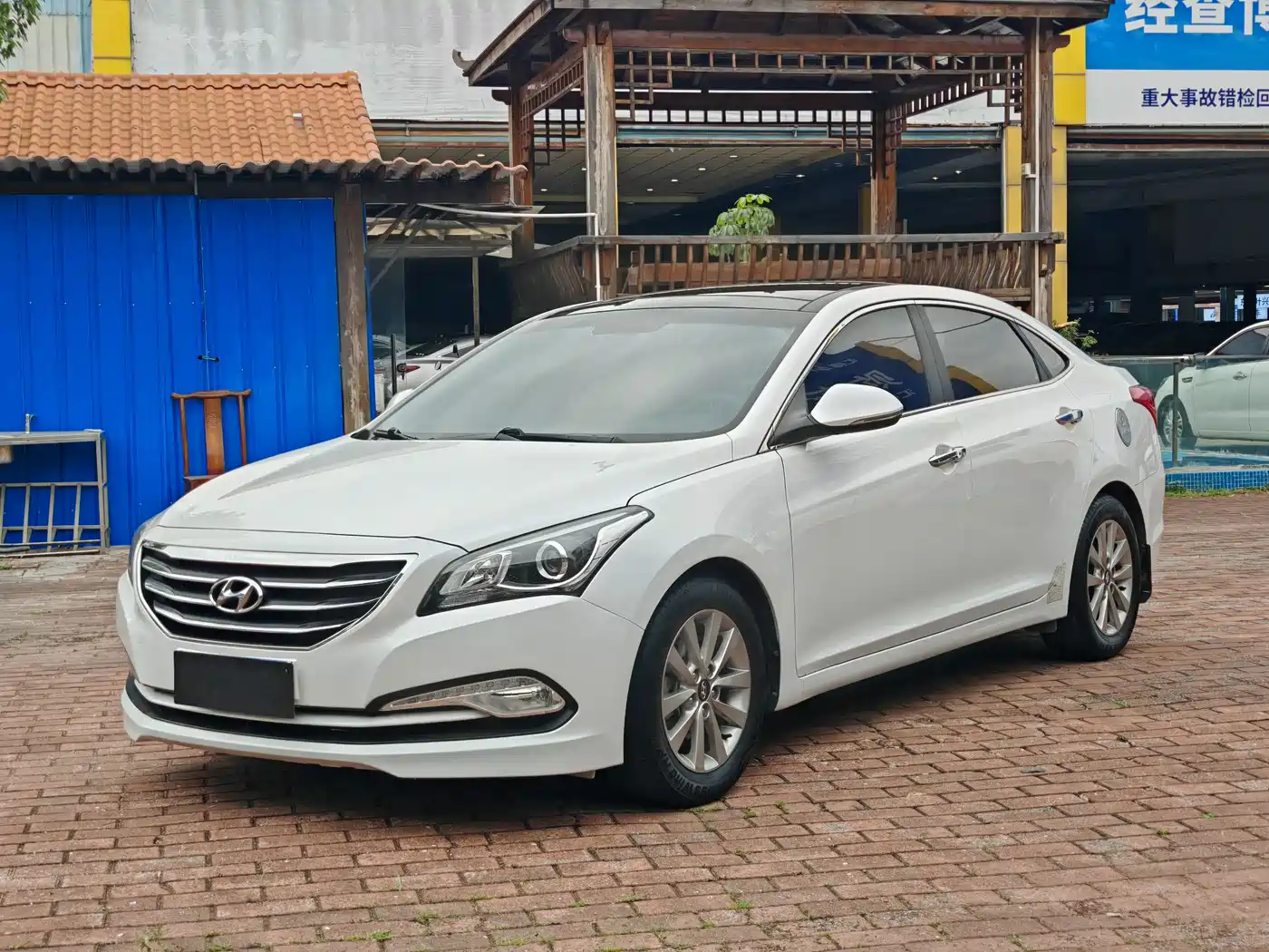 Hyundai Mistra 2014 1.8L Auto Smart GLS