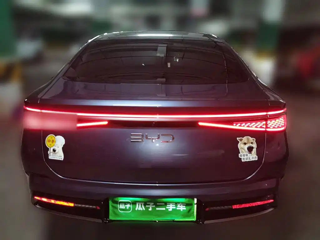 Фото 3 - BYD Seal