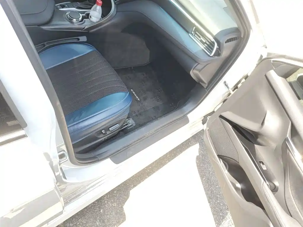 Toyota Camry 2022 2.0GVP Leading Edition фото 22