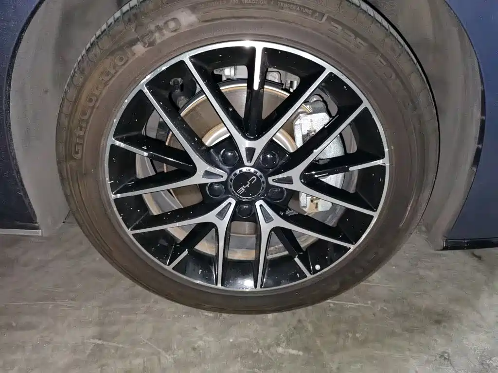 Фото 26 - BYD Seal