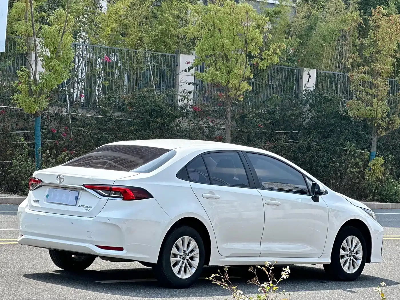 Toyota Corolla 2023 1.2T Pioneer Edition фото 7