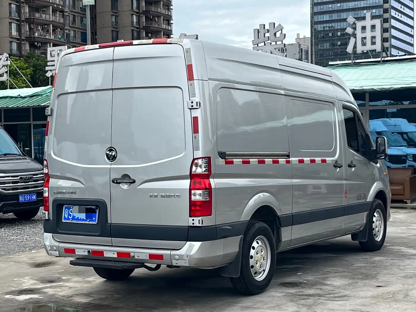 Foton Tuyano 2025 2024 Jixiang Multi-function 2.0T Automatic Long Wheelbase Medium Roof Single Rear Tire 3-seater
