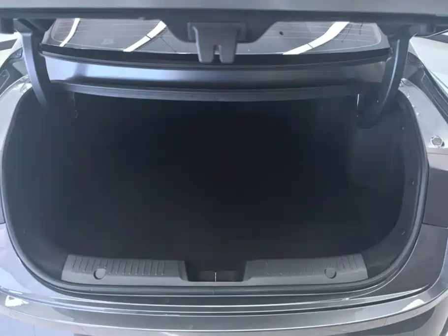 Фото 4 - Changan Qiyuan A05