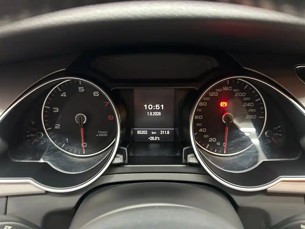 Фото 9 - Audi A5 (Import)