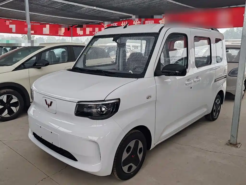 Similar car