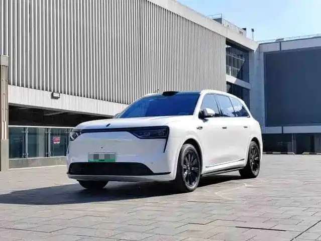 AITO Wenjie AITO M8 2025 Model Extended Range Max+ Edition 53.4kWh 6-Seater