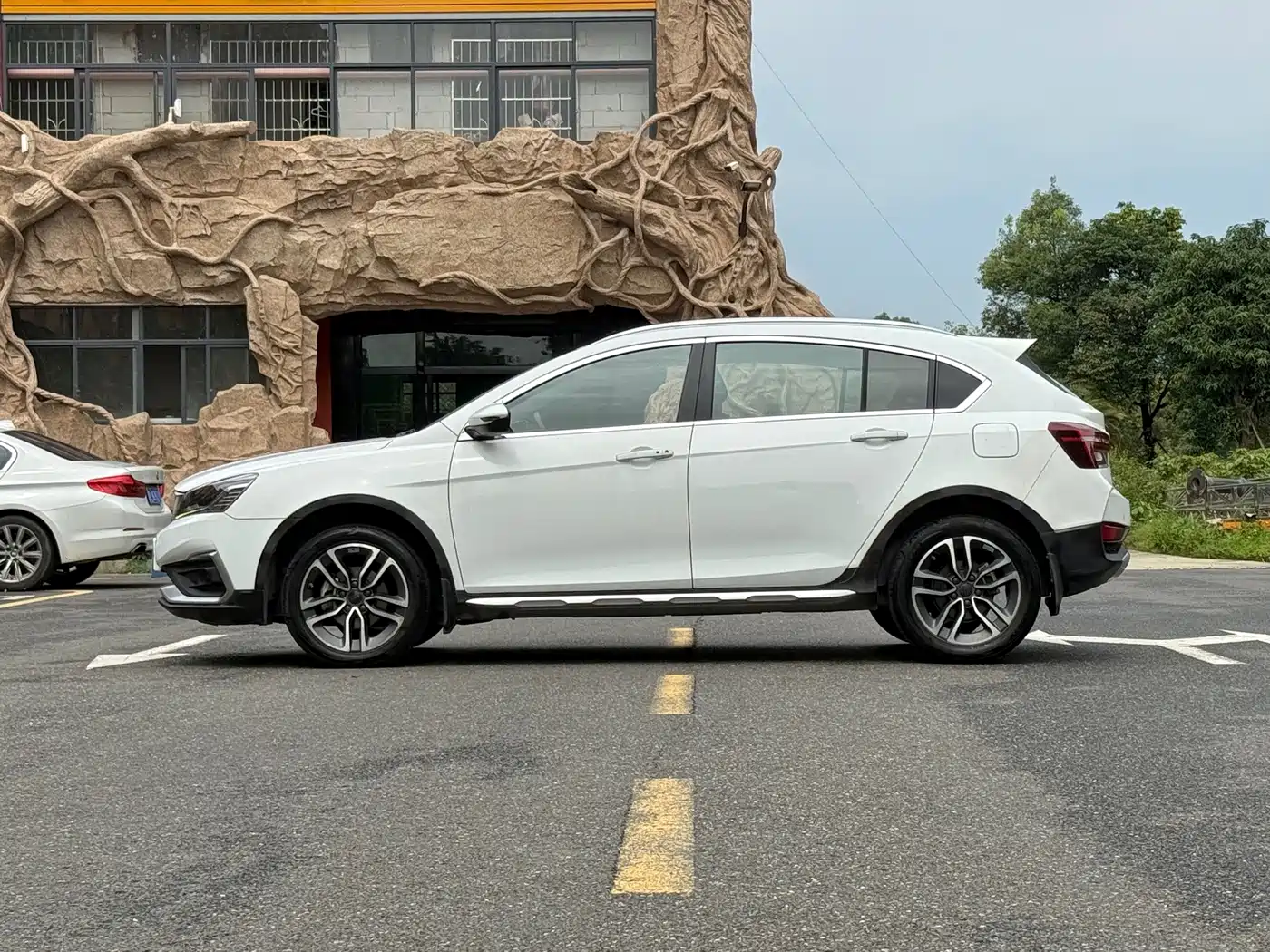 2019 Geely Vision S1
