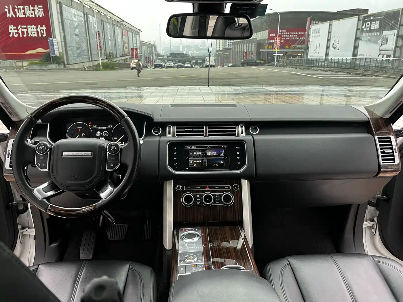 Land Rover Range Rover 2015 3.0 TDV6 Vogue фото 18