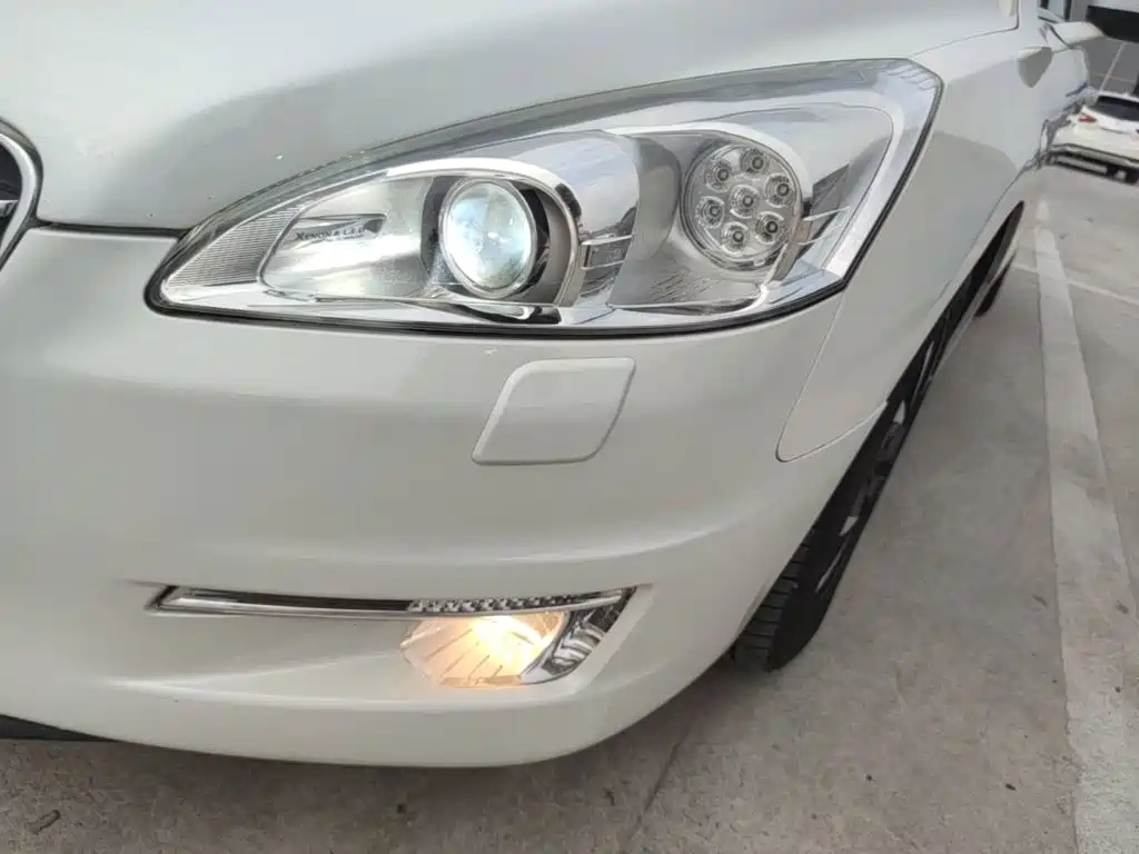 Photo 24 - Peugeot 508