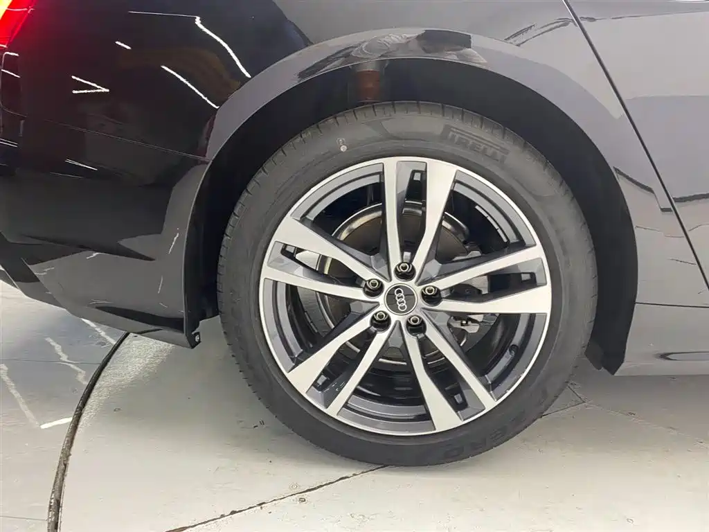 Audi A6L 2025 Model Year Facelift 40 TFSI Luxury Sport фото 11