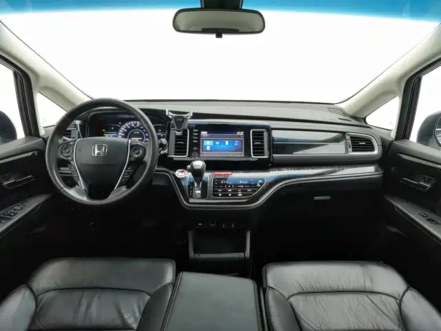 Honda Elysion 2019 2.0L Hybrid Luxury Edition — фото 5