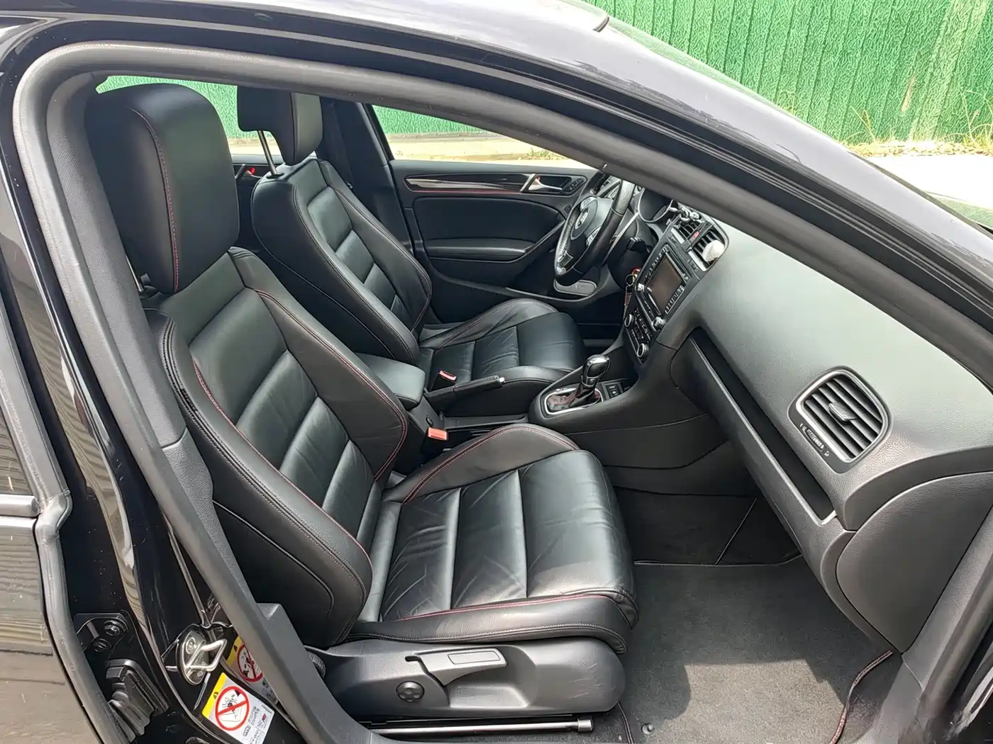 Volkswagen Golf GTI 2012 2.0TSI GTI фото 6