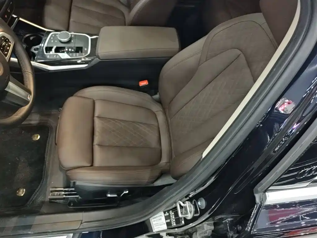 BMW 3 Series 2024 325Li M Sport Package фото 15