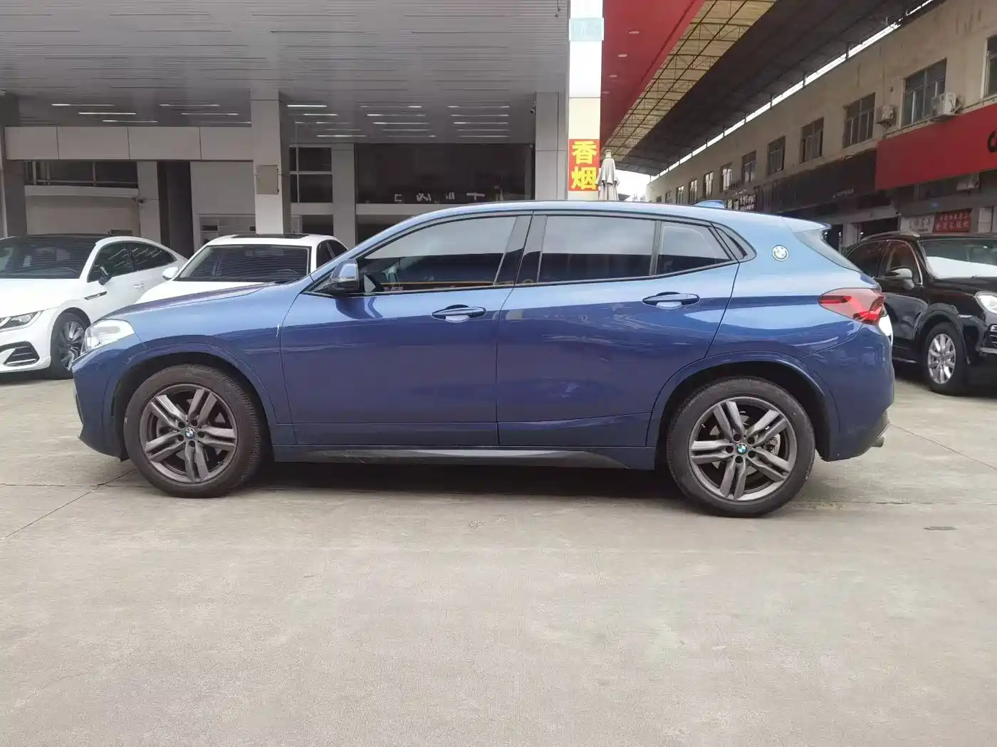 BMW X2