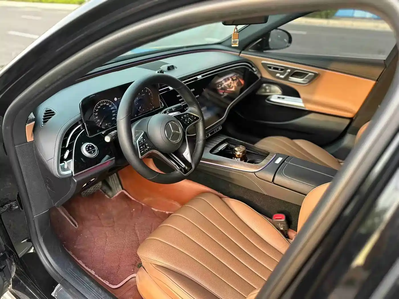 Mercedes-Benz E-Class 2024 Model E 300 L Luxury фото 6