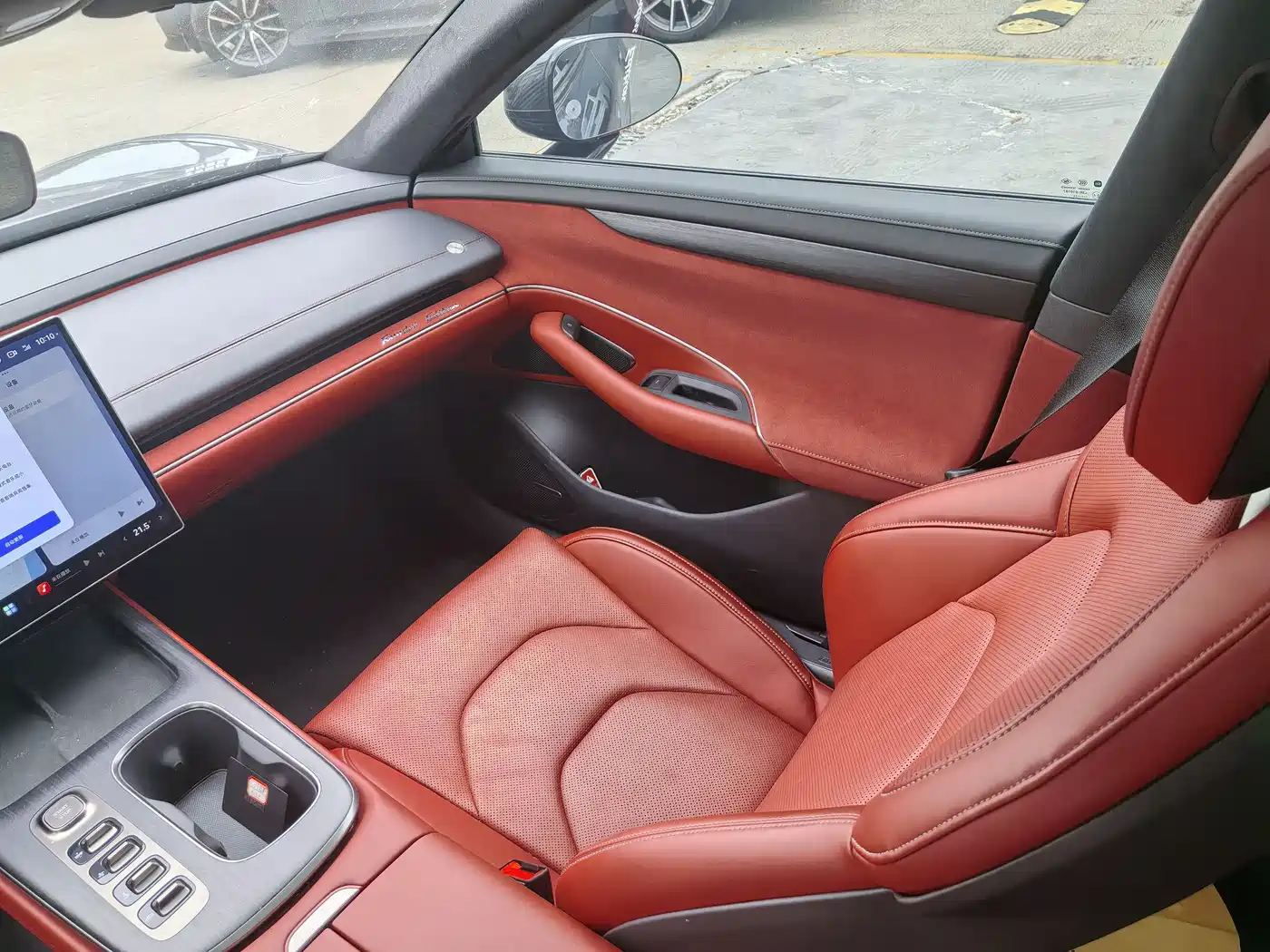 Xiaomi Auto Xiaomi SU7 2024 AWD Extended Range Advanced Smart Driving Max Edition фото 6