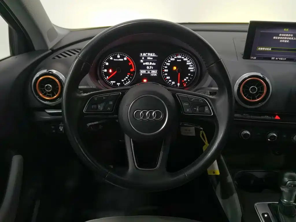 Фото 11 - Audi A3
