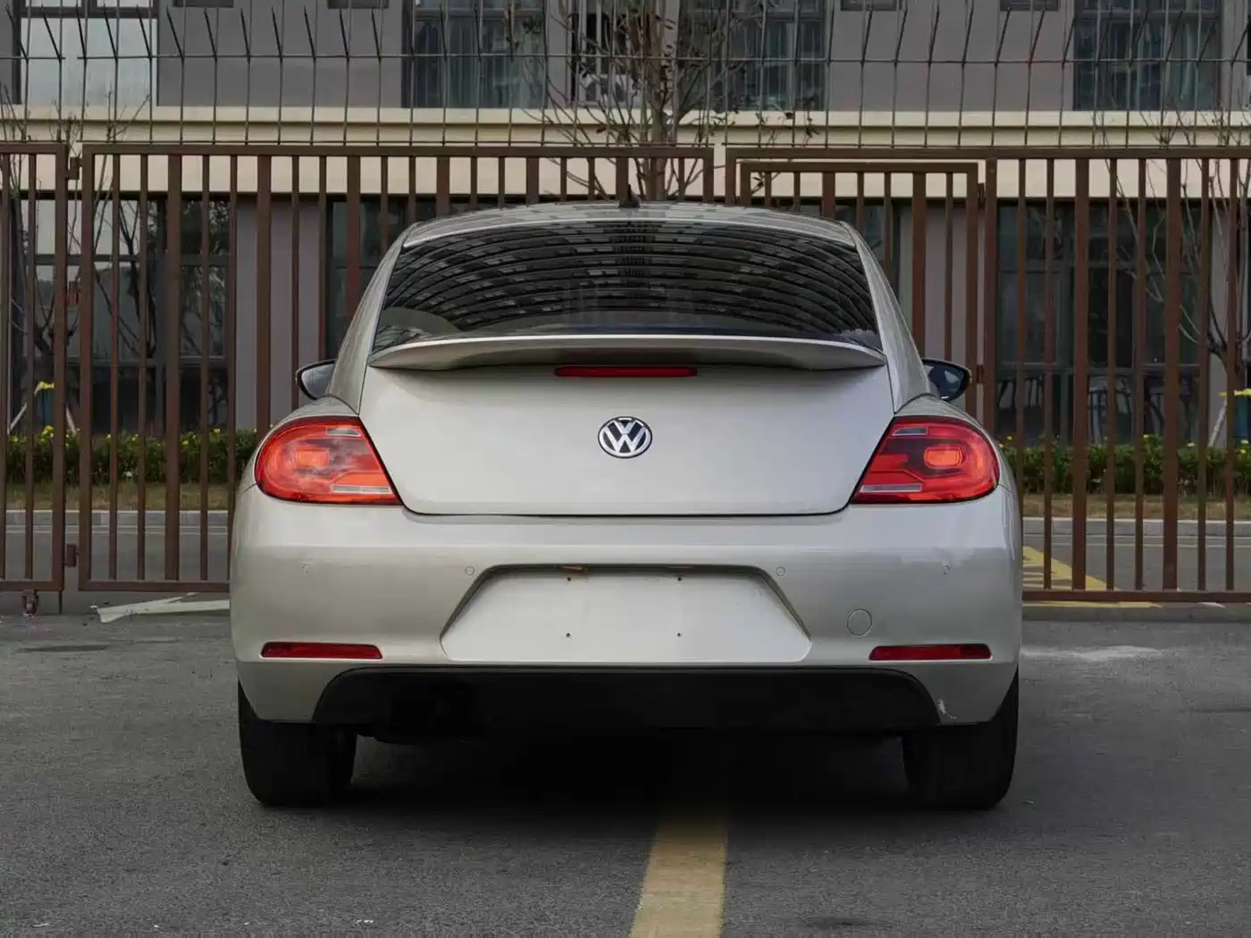 Volkswagen Beetle 2013 1.4TSI Comfort фото 11