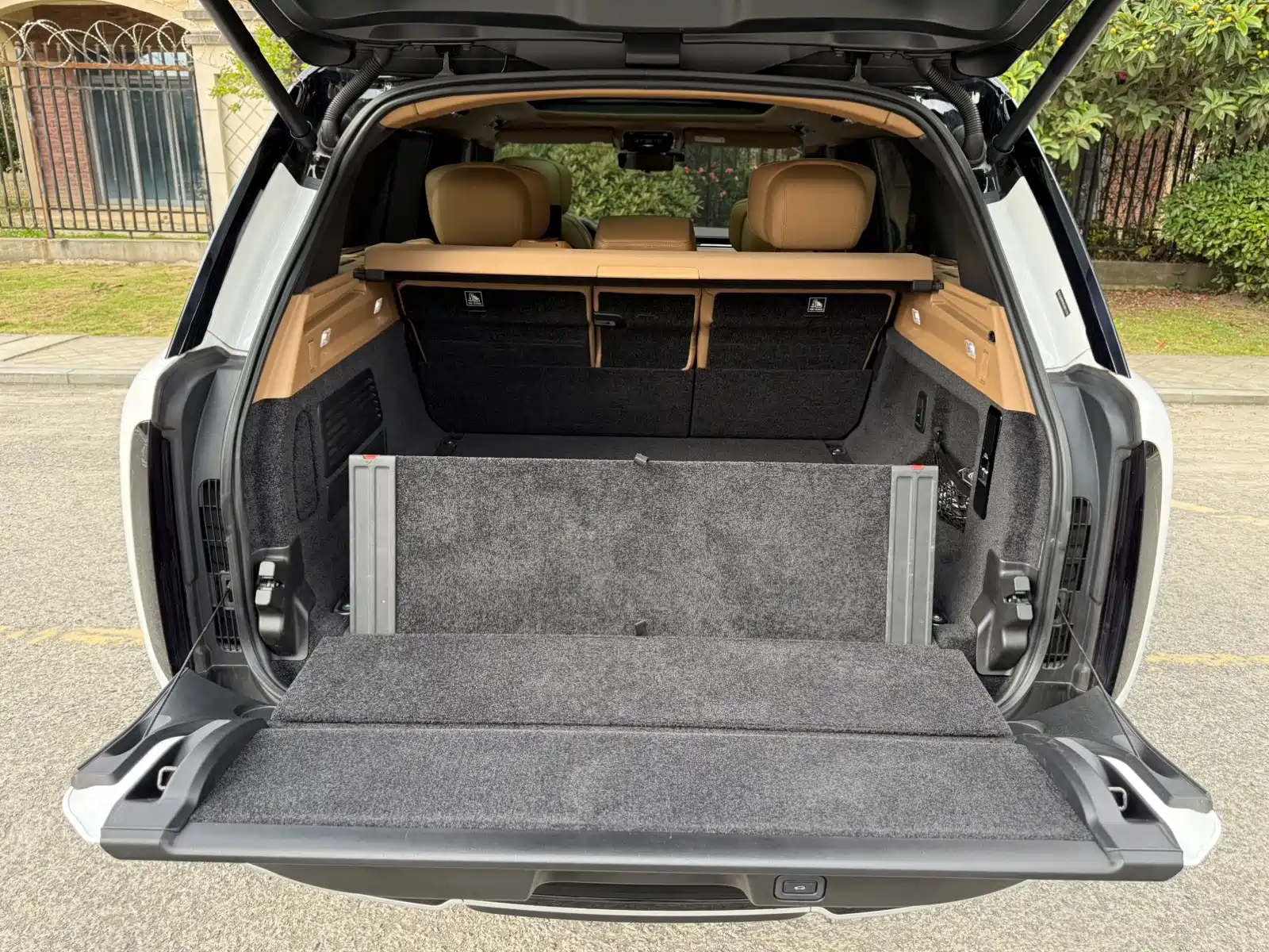 Фото 28 - Land Rover Range Rover