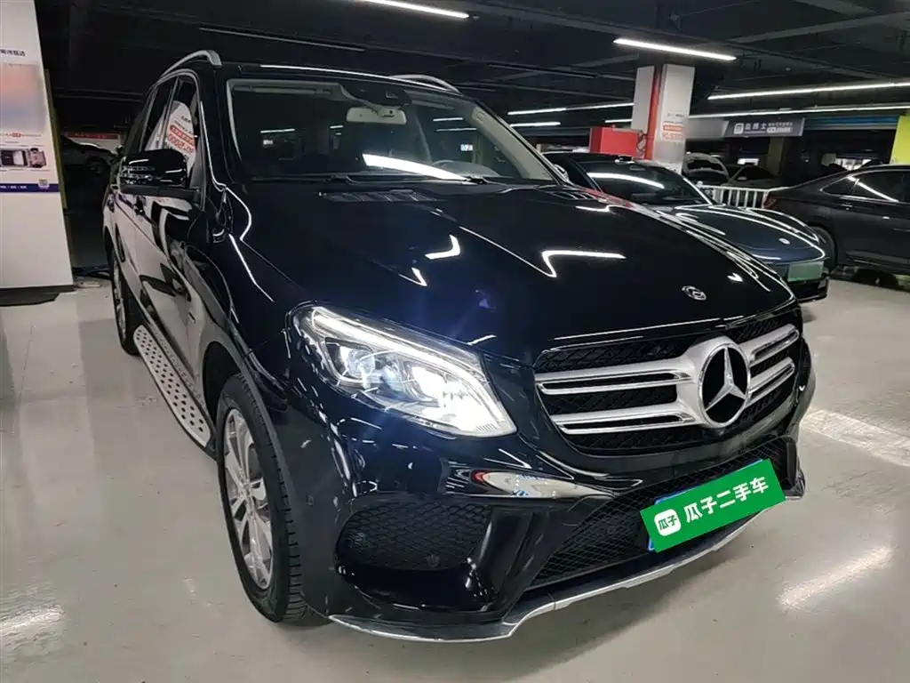 Mercedes-Benz GLE 2019 GLE 320 4MATIC Dynamic Ultimate Edition фото 4