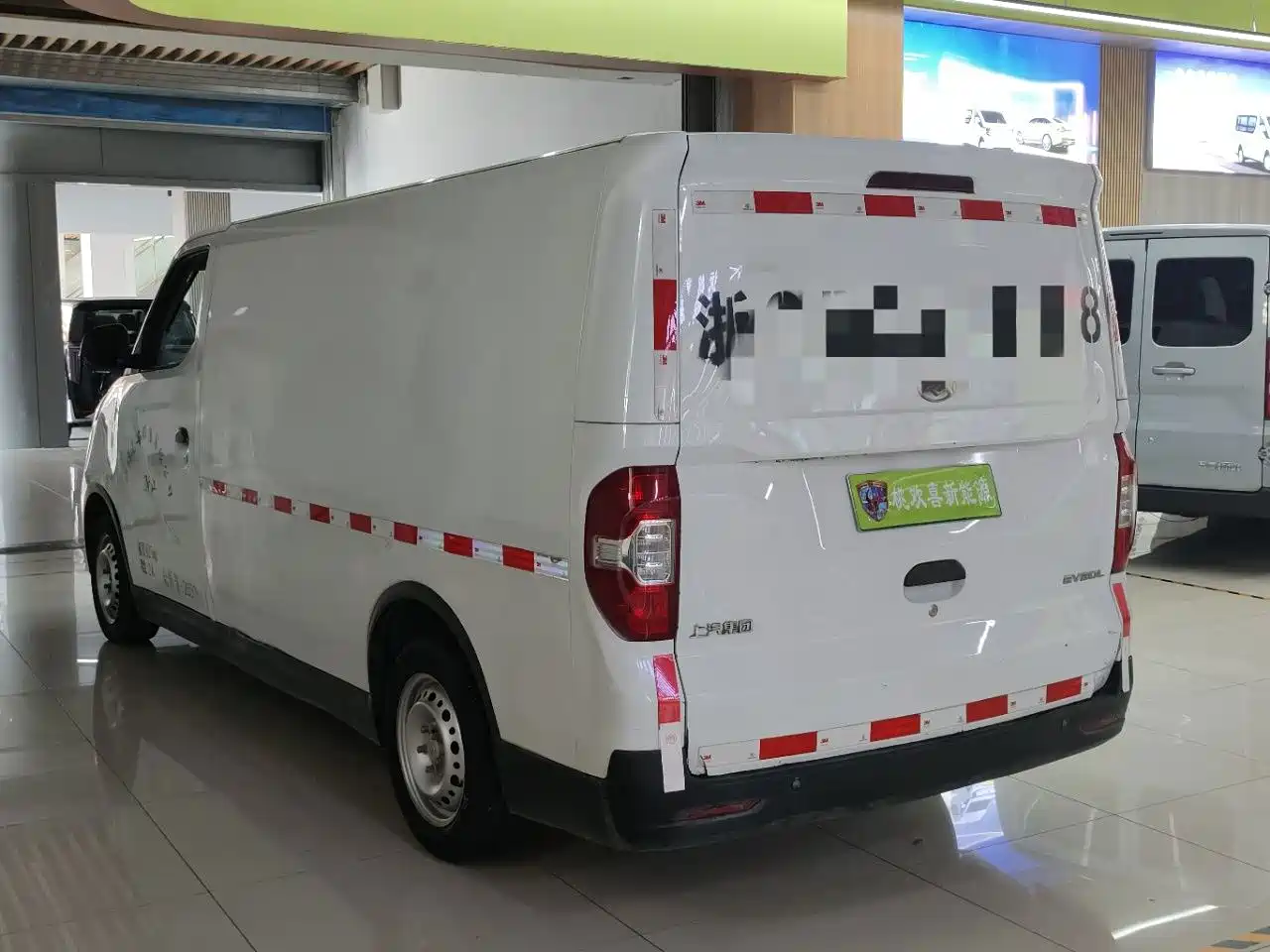 Фото 6 - Maxus Maxus EV30