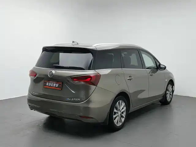 Buick GL6 2021 323T Mild Hybrid Connected Luxury — фото 2