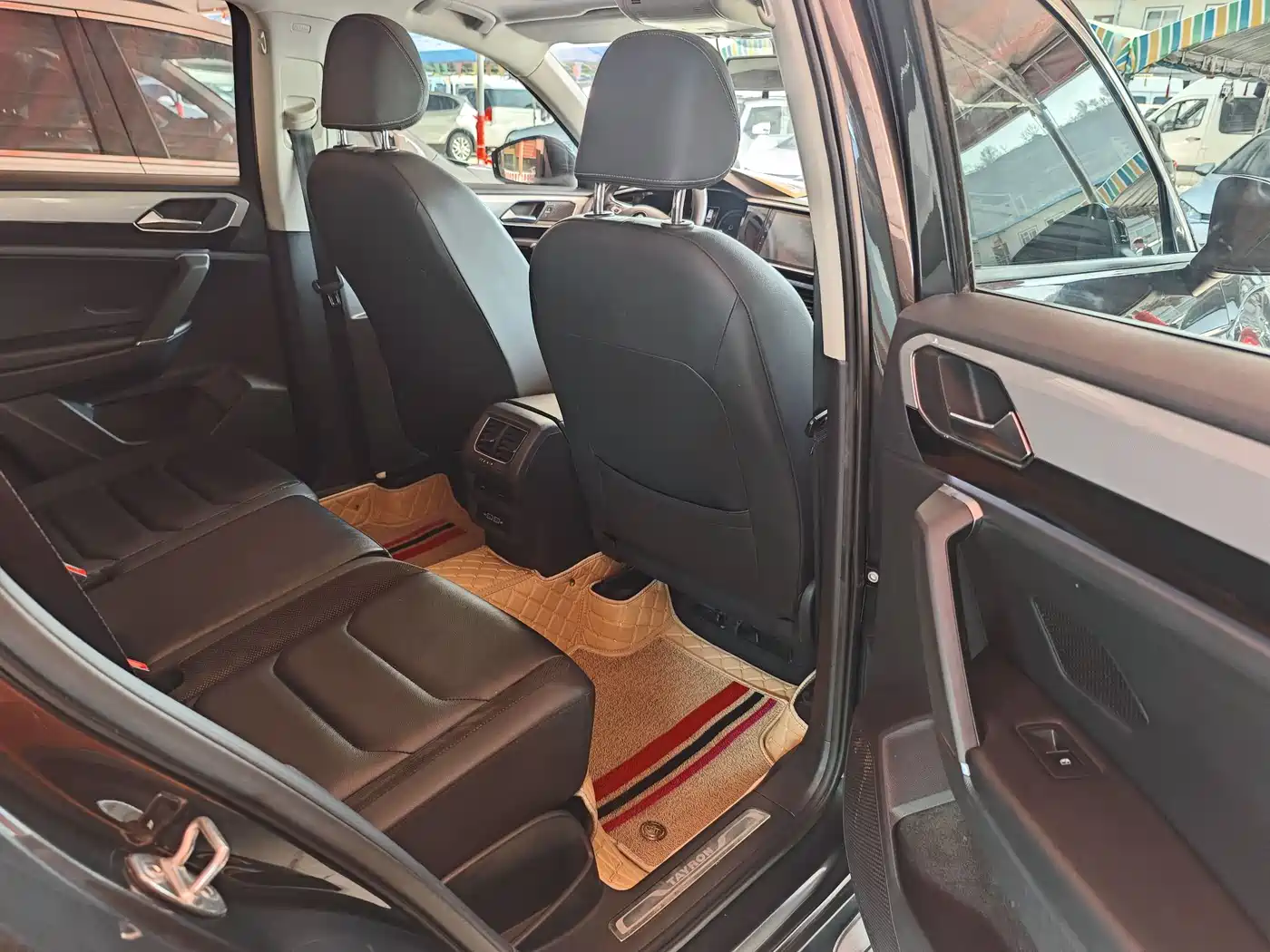 Volkswagen Tayron 2019 Expedition 280TSI 2WD Luxury (China VI) фото 10