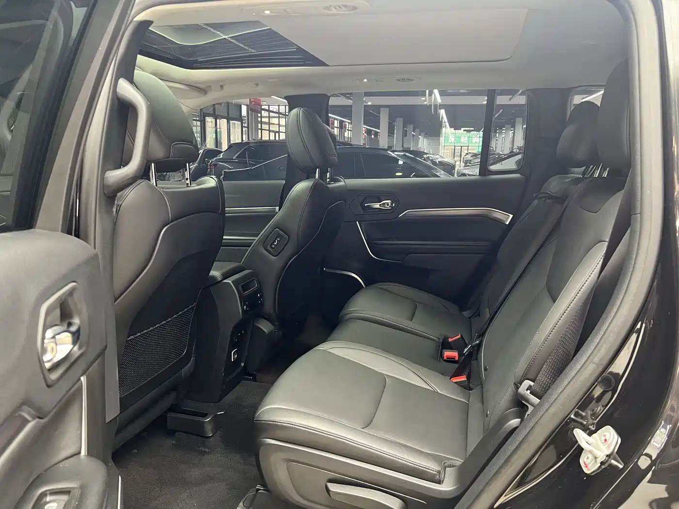 Jeep Grand Commander 2019 2018 2.0T 4WD Joy Edition (China VI)