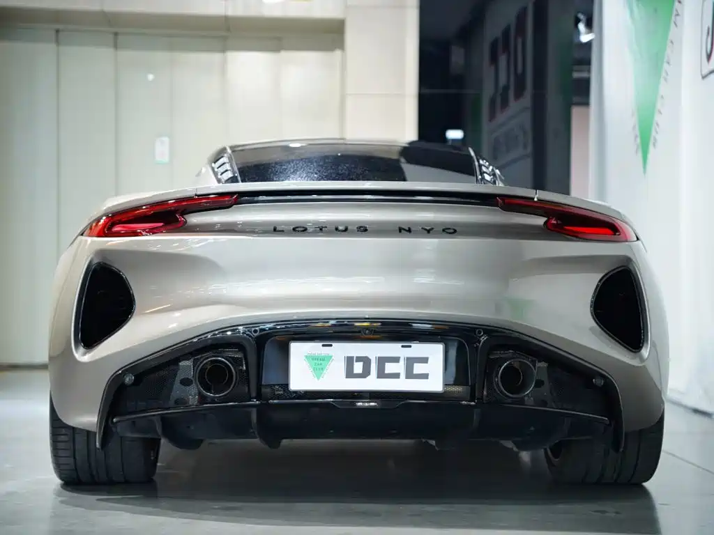 Lotus EMIRA 2024 2021 2.0T DCT First Edition