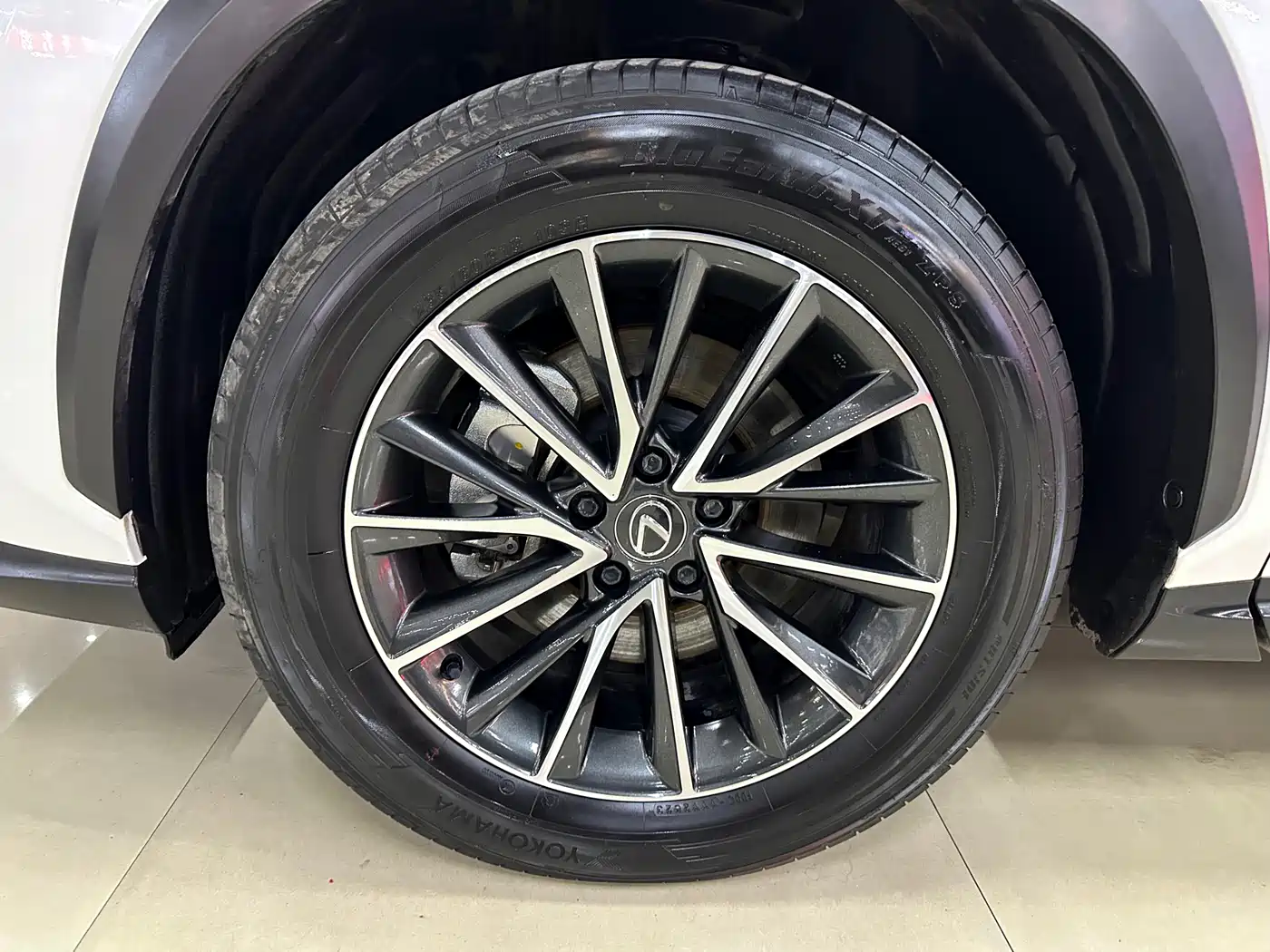 LEXUS NX