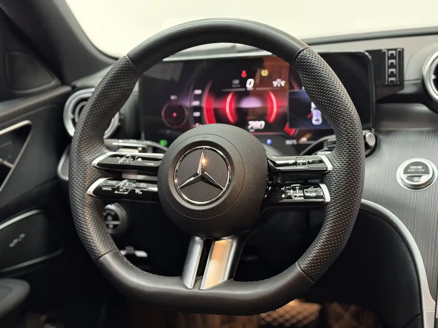 Mercedes-Benz C-Class 2024 C 260 L Sport фото 5