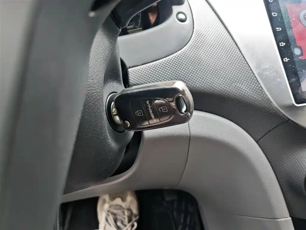 Hyundai Verna 2016 1.4L Automatic Smart GLS фото 9