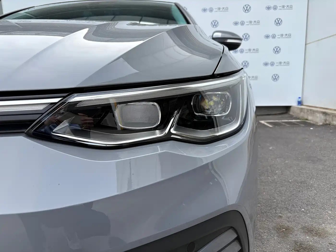 Volkswagen Golf 2023 Facelift 280TSI DSG Pro фото 3