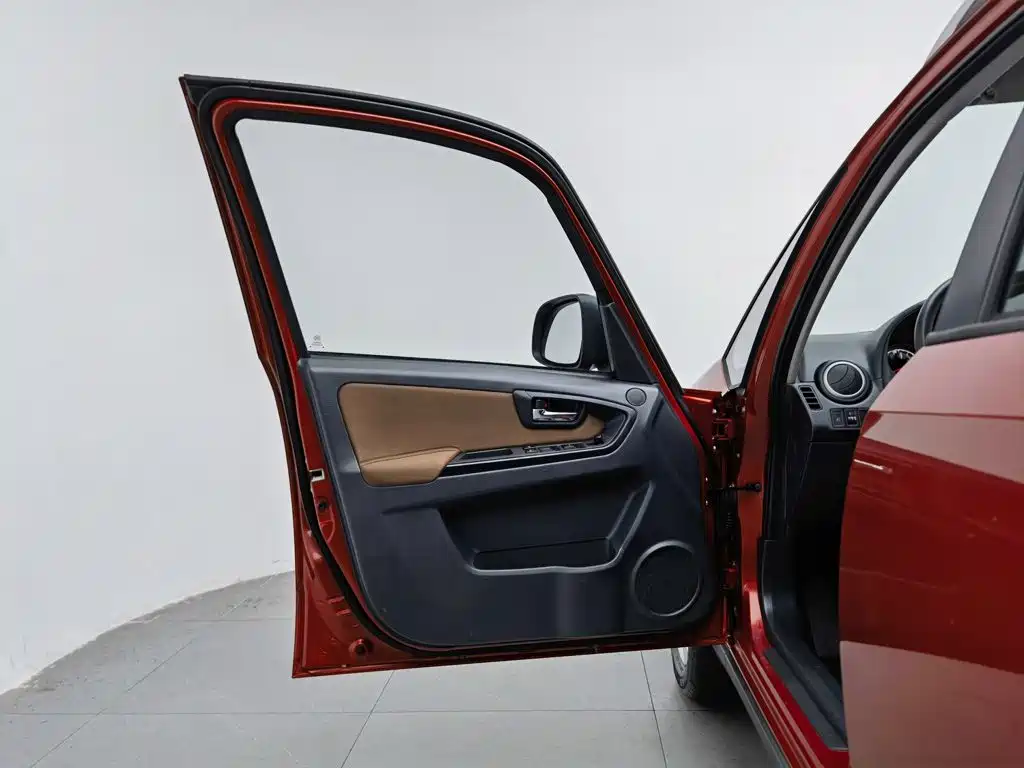 Suzuki SX4 2014 2013 1.6L Automatic Coolray