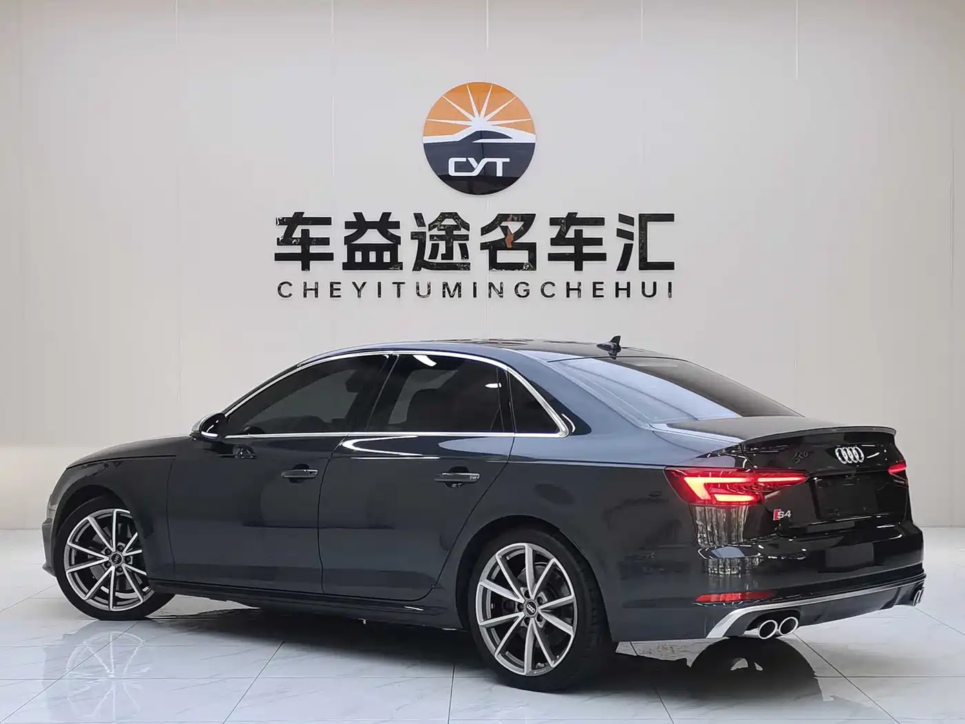 Audi S4 2019 2018 S4 3.0TFSI