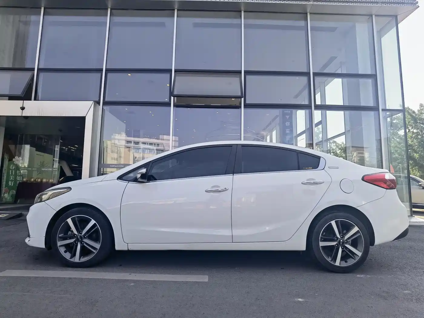 Kia K3 2017 1.6L Automatic 15th Anniversary Special GLS фото 8