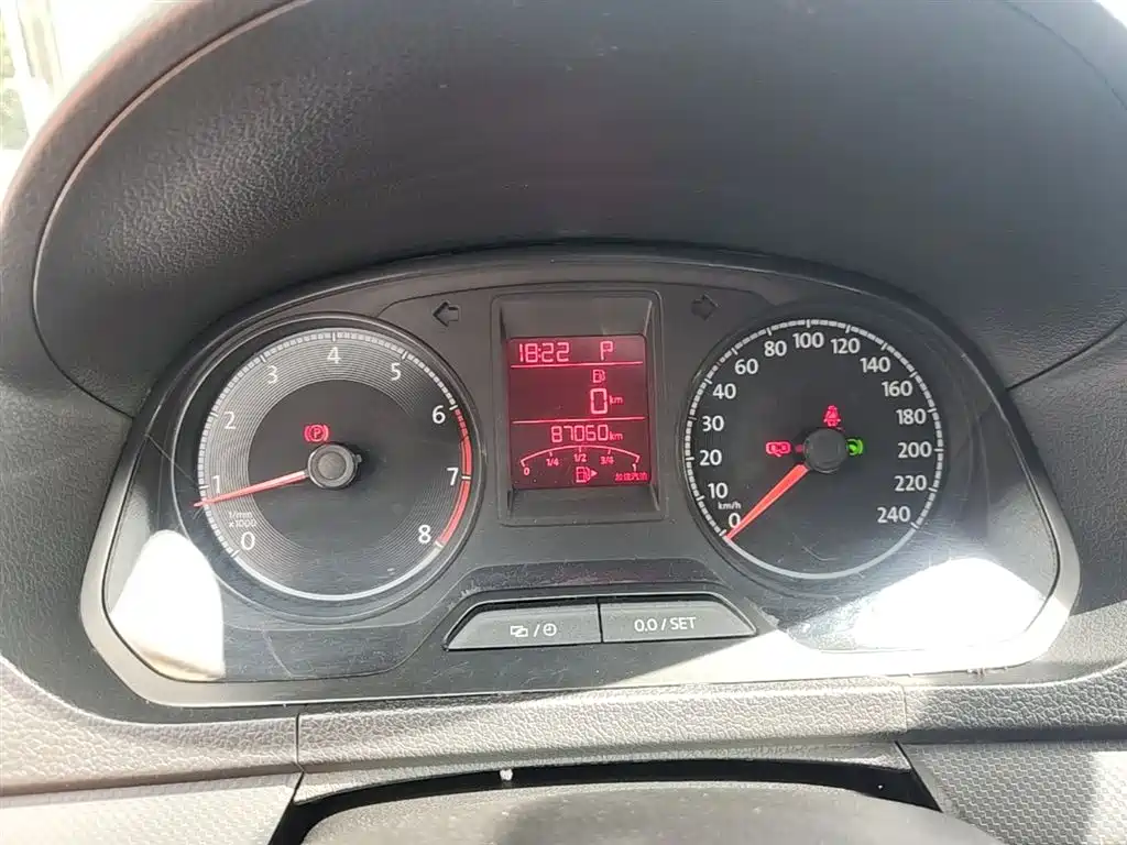 Volkswagen Jetta 2017 1.5L Automatic Fashion фото 12