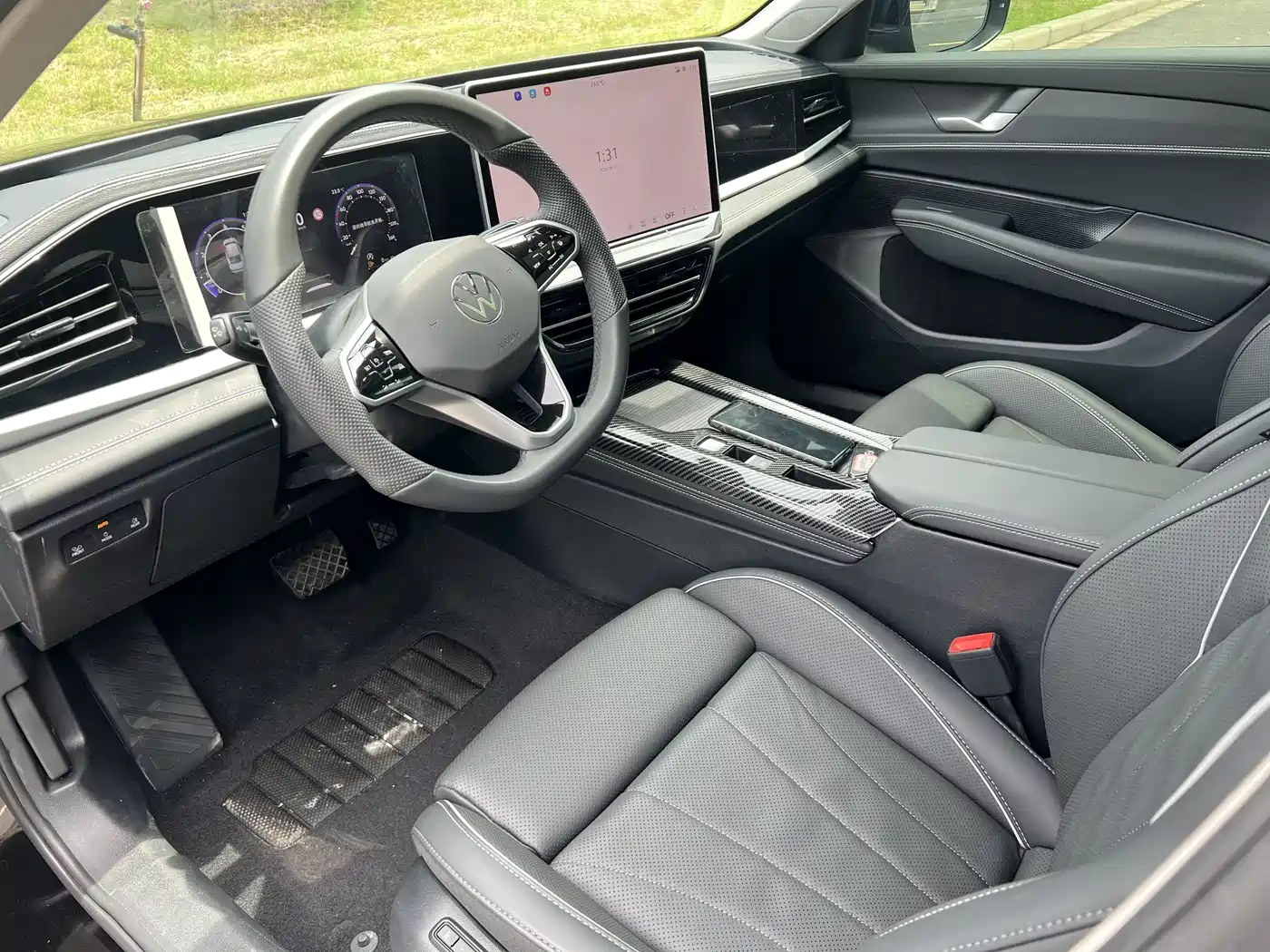 Фото 8 - Volkswagen Passat