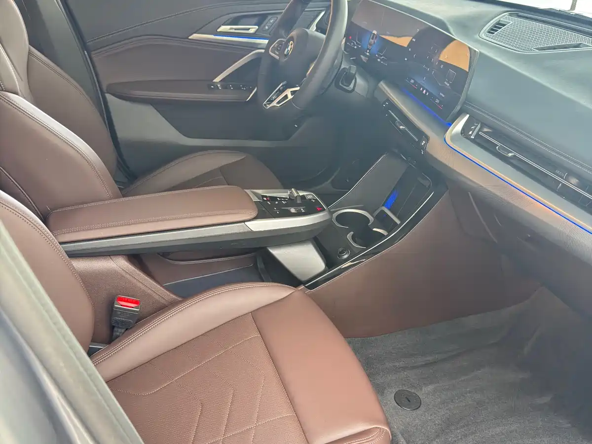 BMW X1 2024 sDrive25Li M Sport Package фото 6