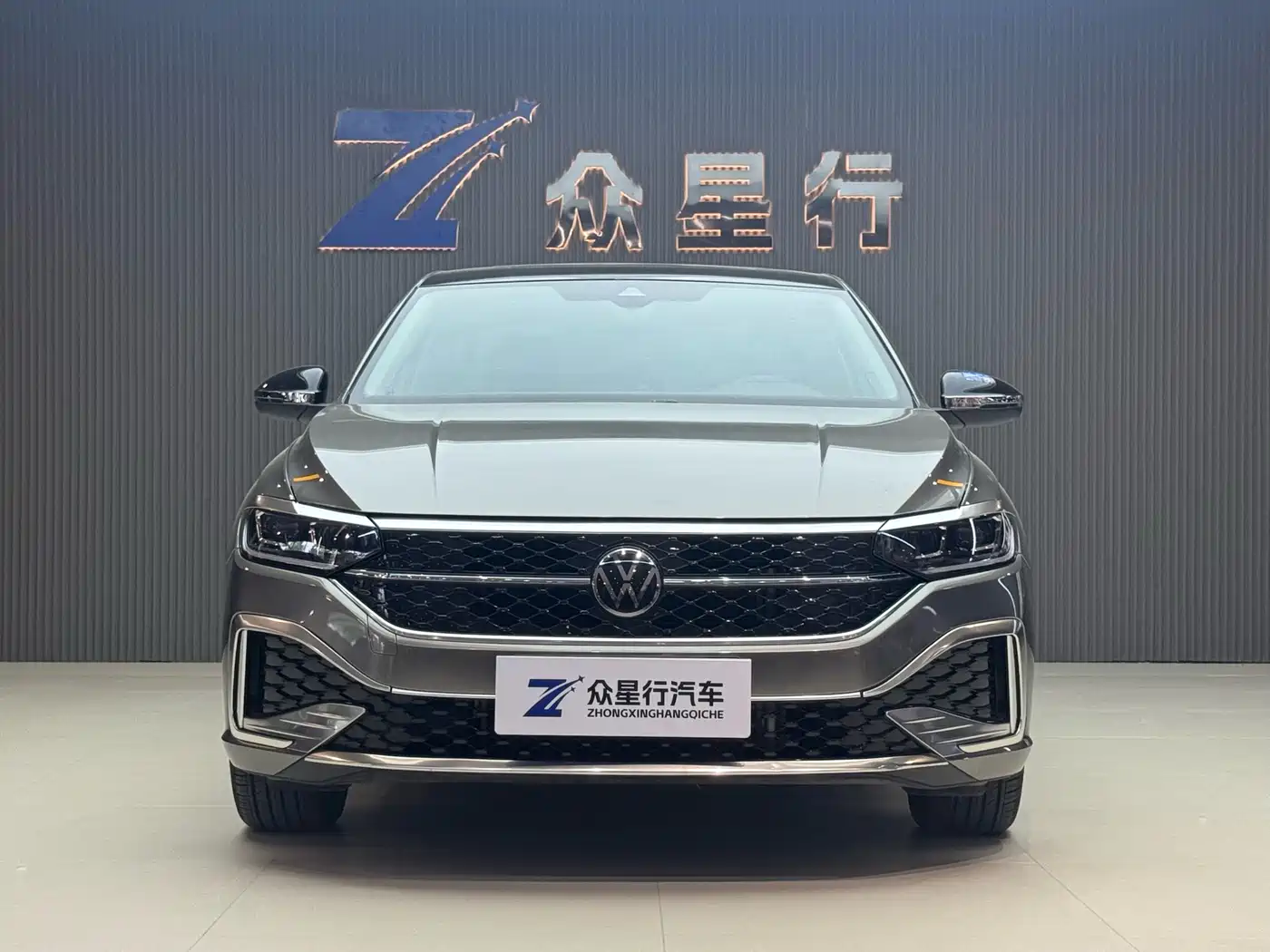 Volkswagen Lavida 2024 Model 300TSI DSG Starlight Full Comfort Edition фото 2