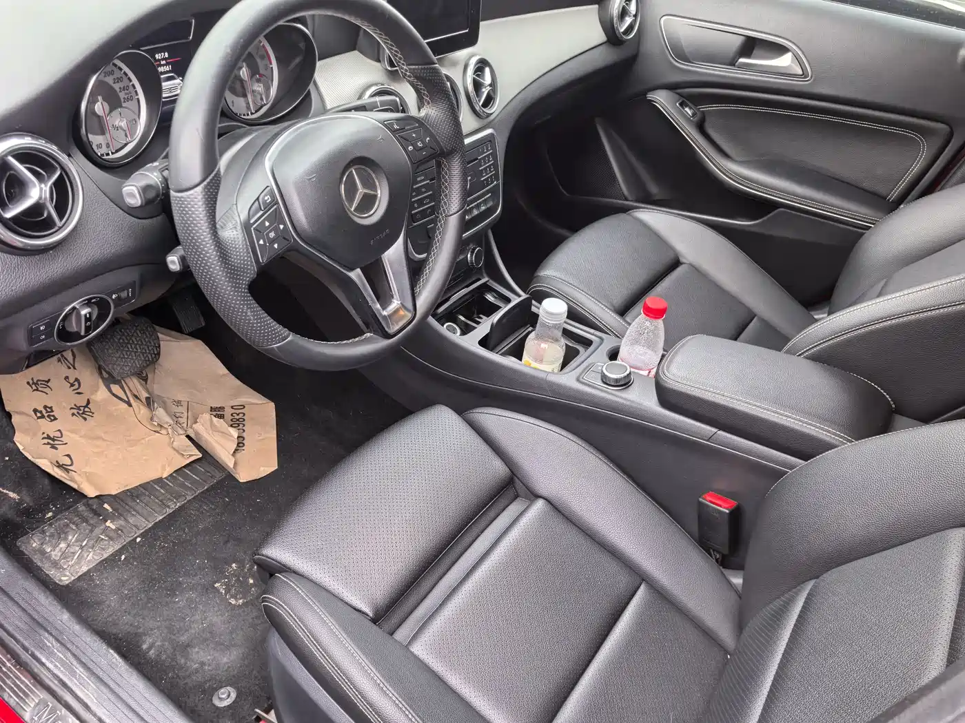 Mercedes-Benz GLA 2016 GLA 200 Dynamic фото 4