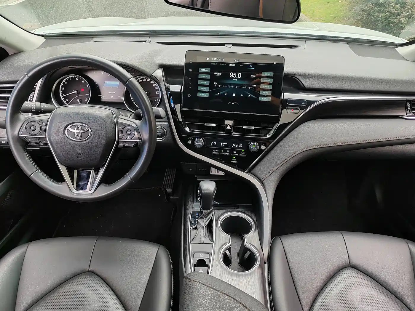Toyota Camry 2021 2.0G Luxury Edition фото 7