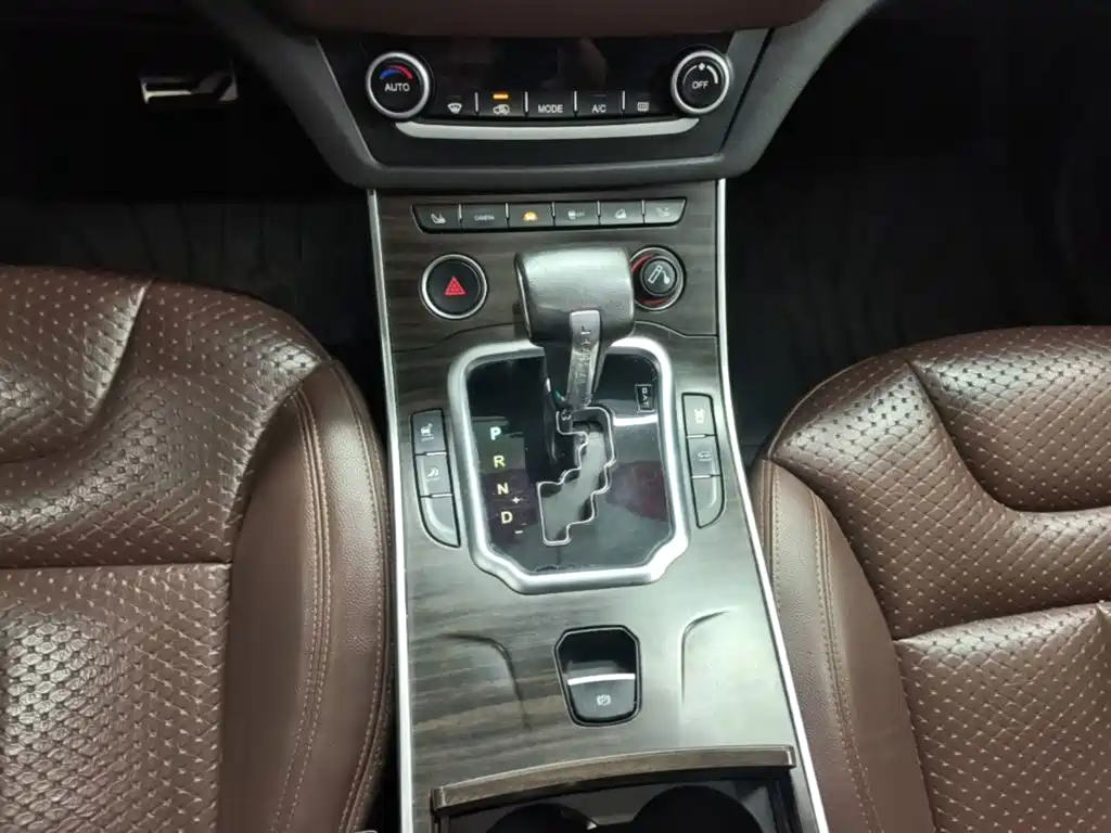 Landwind X7 2016 2015 2.0T Panorama Premium