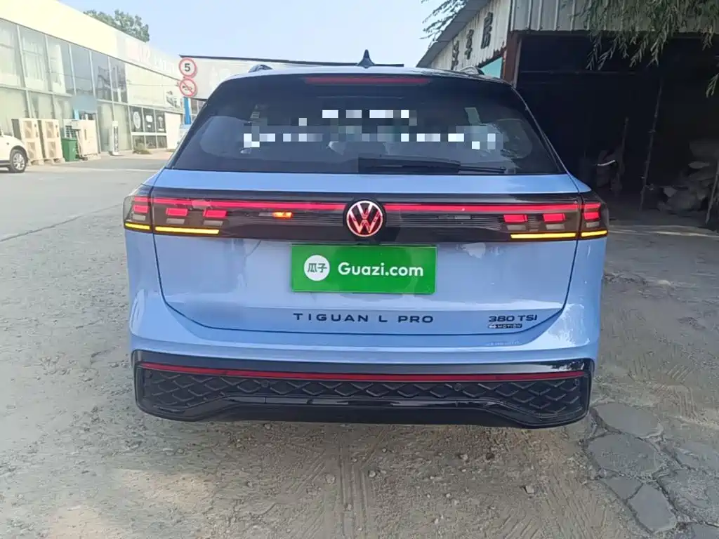 Фото 6 - Volkswagen Tiguan L