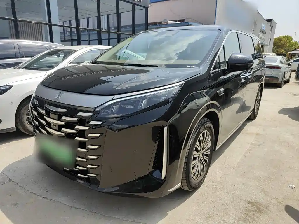 Similar car