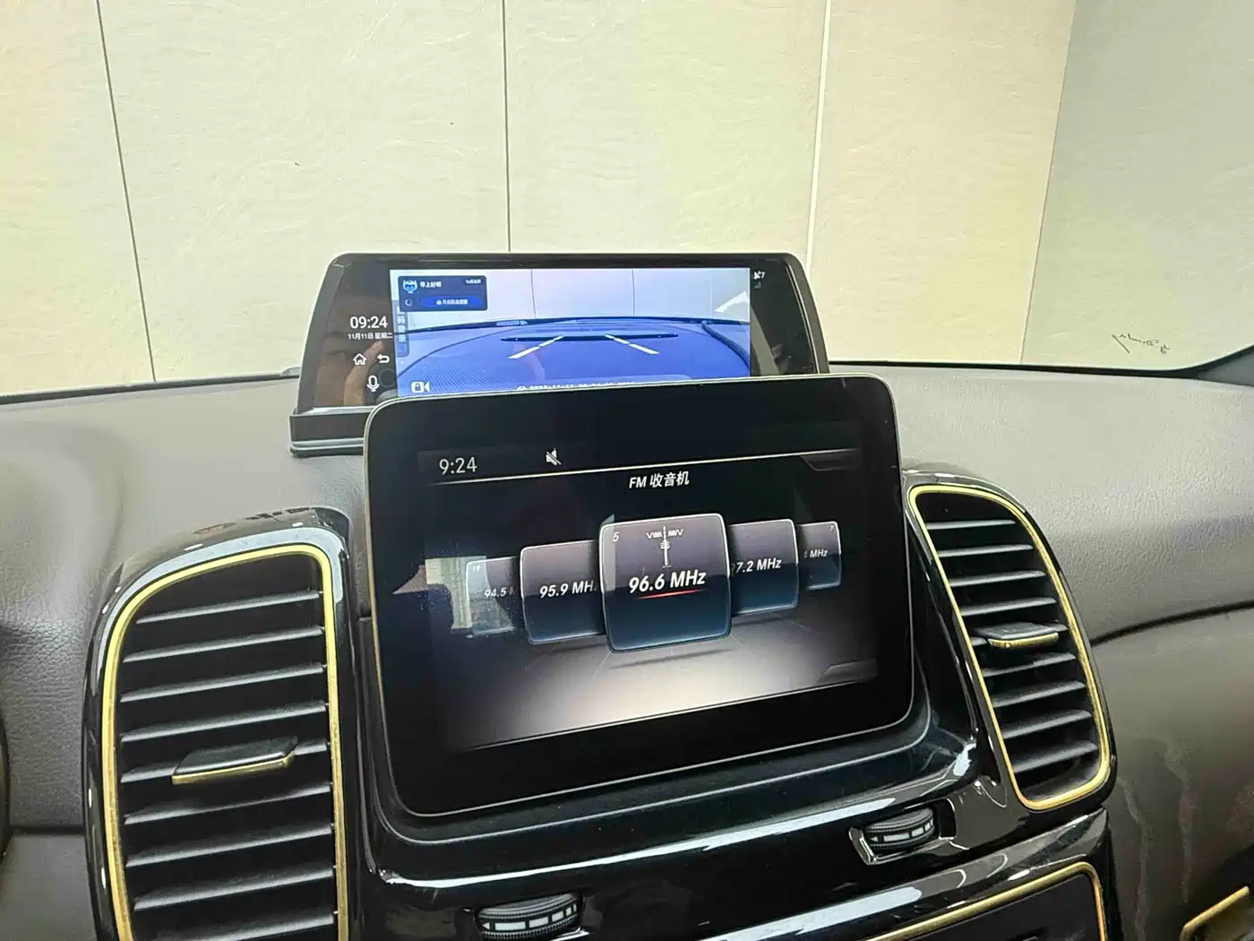 Mercedes-Benz GLE 2017 GLE 320 4MATIC Luxury фото 14