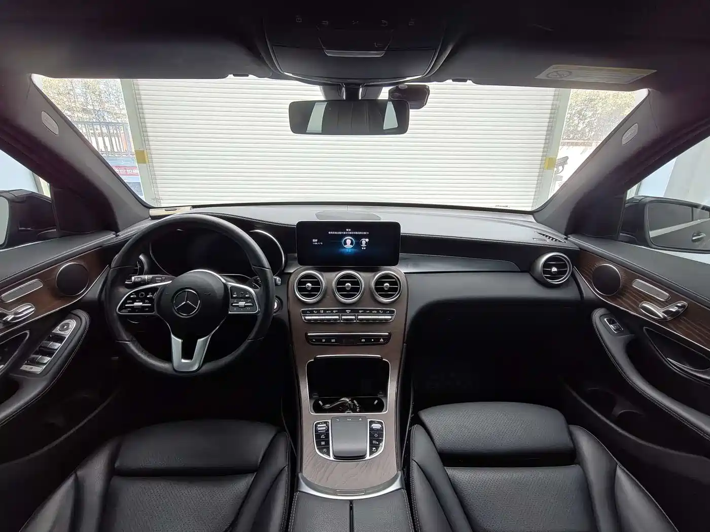 Mercedes-Benz GLC 2022 Model GLC 260 L 4MATIC Dynamic Edition фото 13