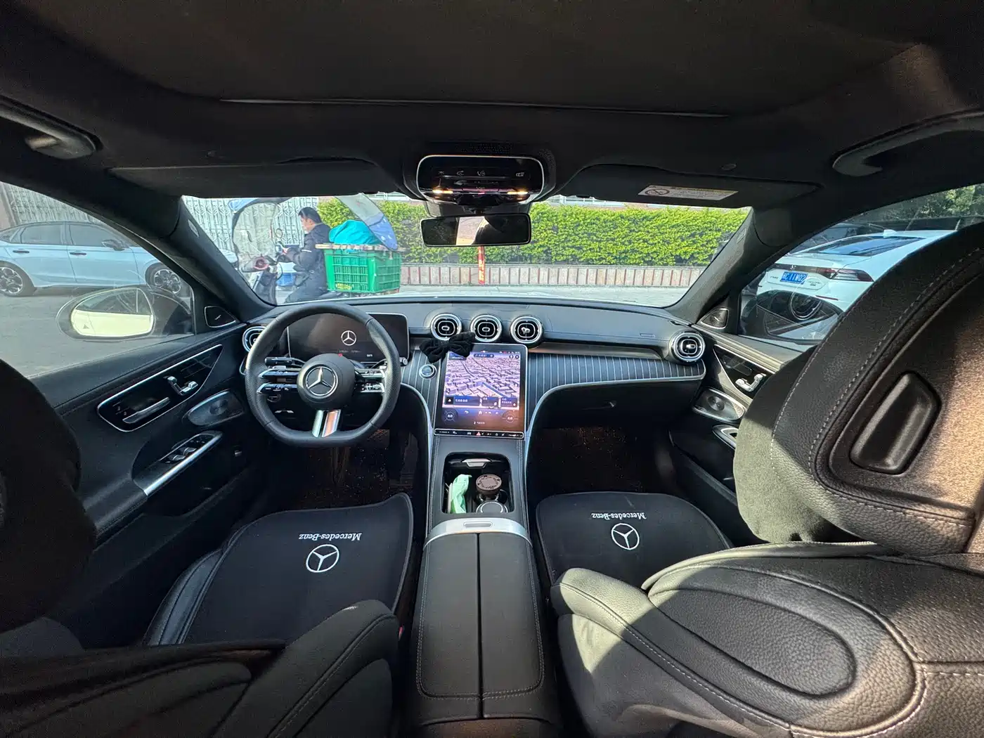 Mercedes-Benz C-Class 2024 C 260 L Night Edition Sport фото 6